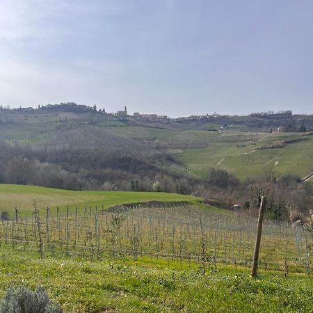فندق Le Cornici - Cascina Di Charme Diano dʼAlba المظهر الخارجي الصورة